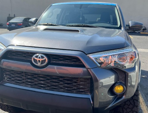 Auto Glass and windshield replacement