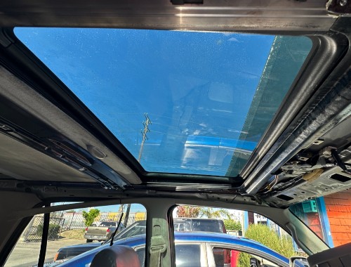 Auto Glass and windshield replacement