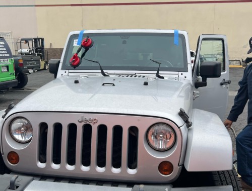 Auto Glass and windshield replacement