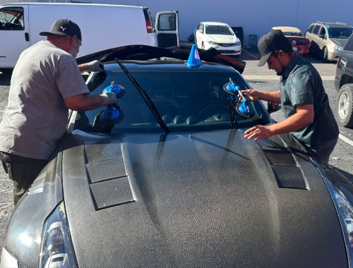 Auto Glass and windshield replacement