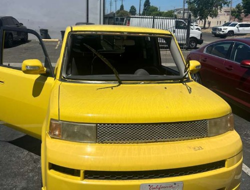 Auto Glass and windshield replacement